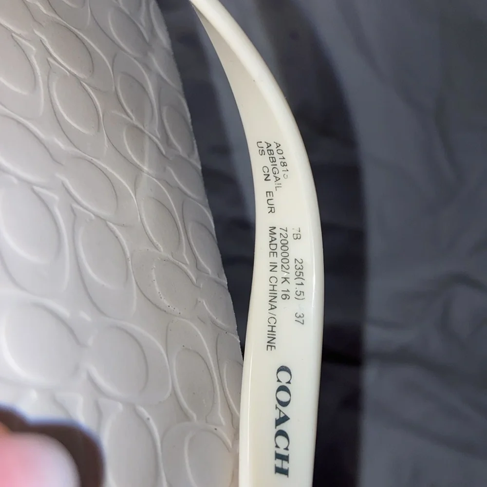Coach flip flop Sandals Abbigail